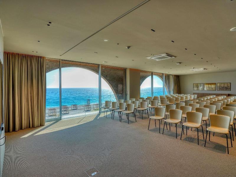Green Coast Hotel Mgallery Collection image