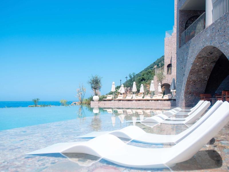 Green Coast Hotel Mgallery Collection image