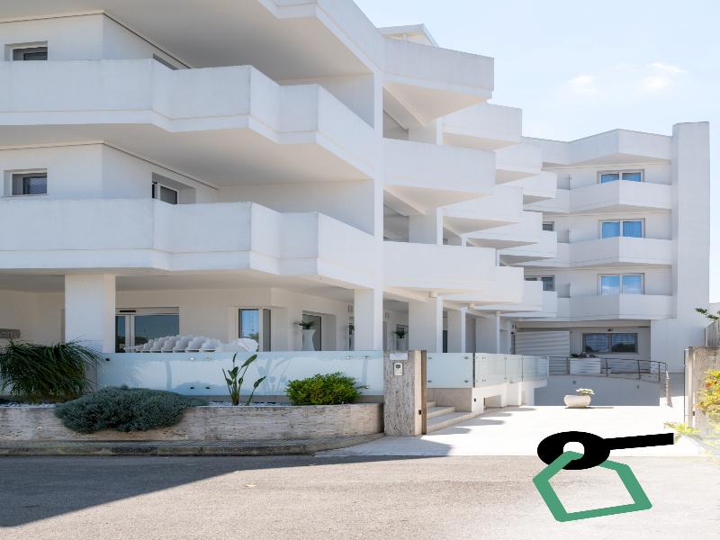 Hotiday Porto Cesareo Laguna image