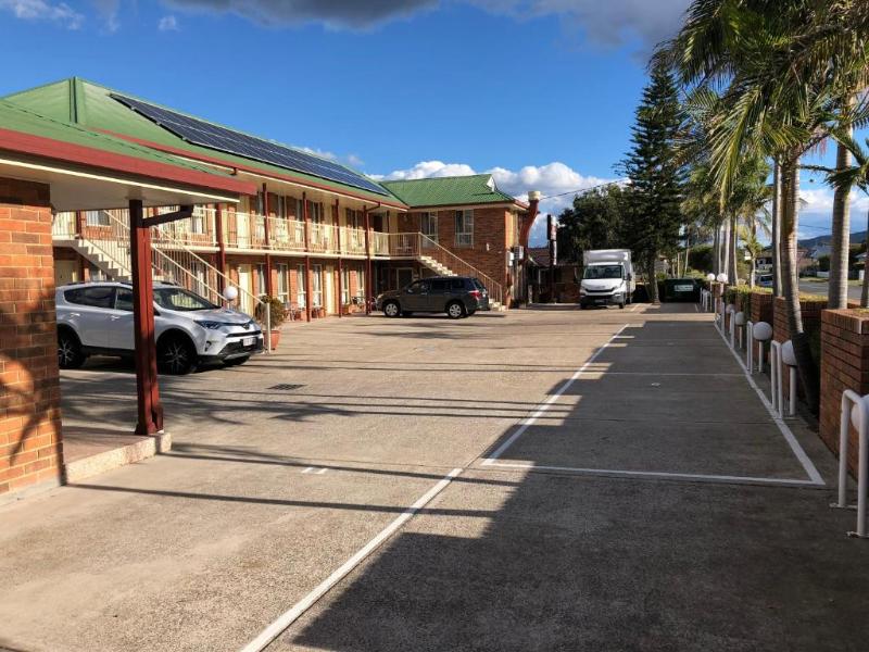 Aussie Rest Motel image
