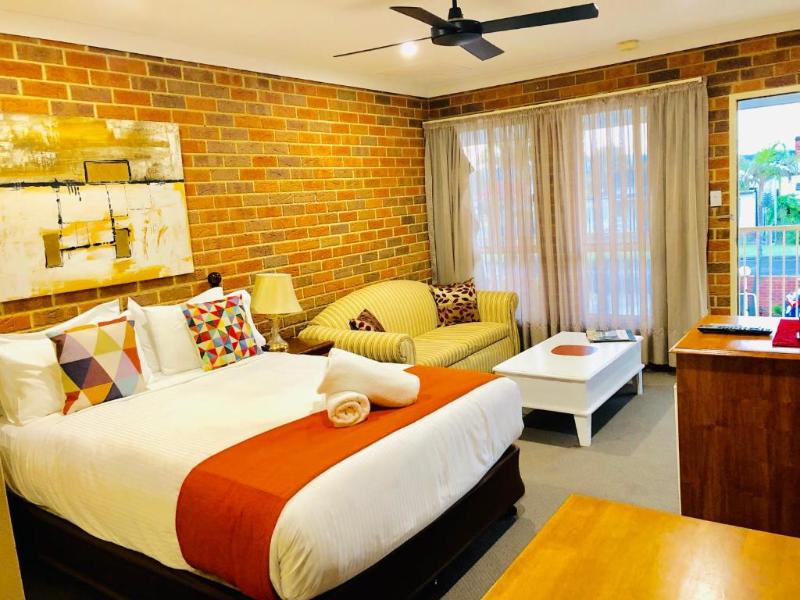 Aussie Rest Motel image
