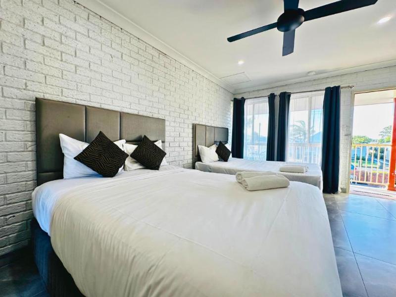 Aussie Rest Motel image