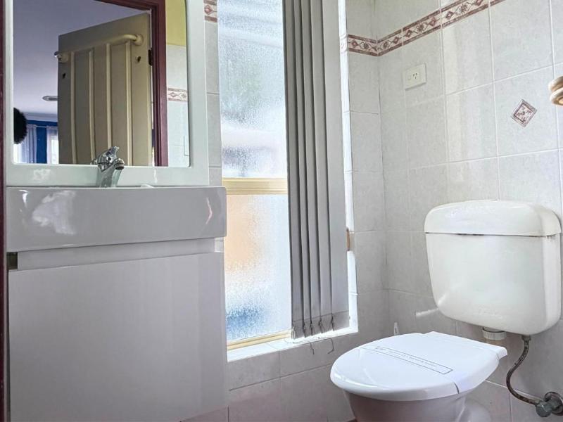 Aussie Rest Motel image