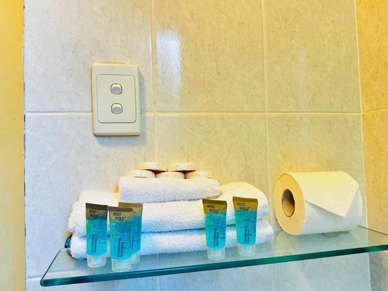 Aussie Rest Motel image