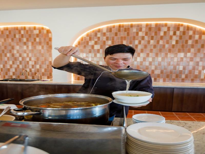 Le Aqua Resort & Spa Phan Thiet image