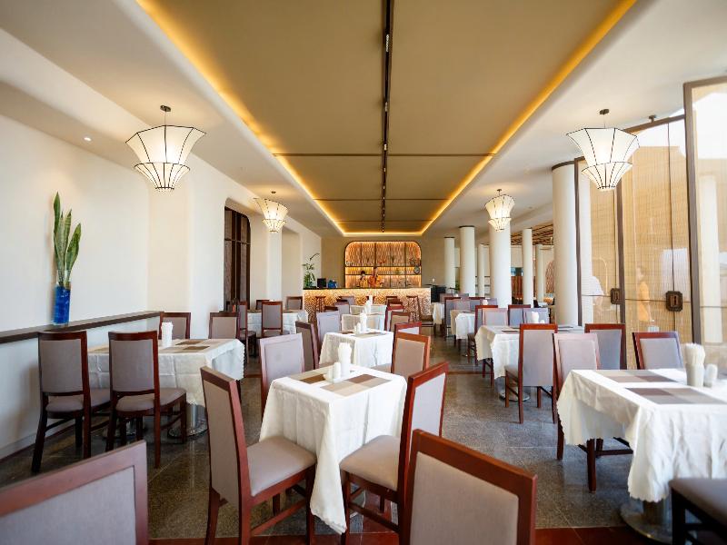 Le Aqua Resort & Spa Phan Thiet image