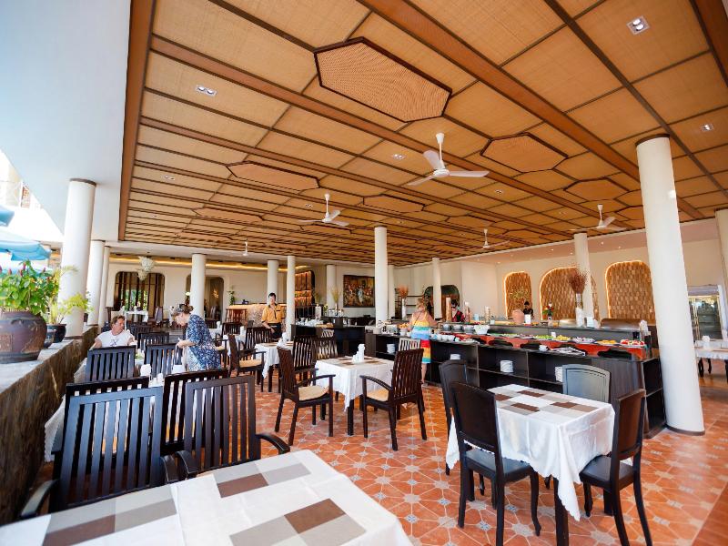 Le Aqua Resort & Spa Phan Thiet image
