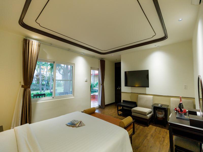 Le Aqua Resort & Spa Phan Thiet image