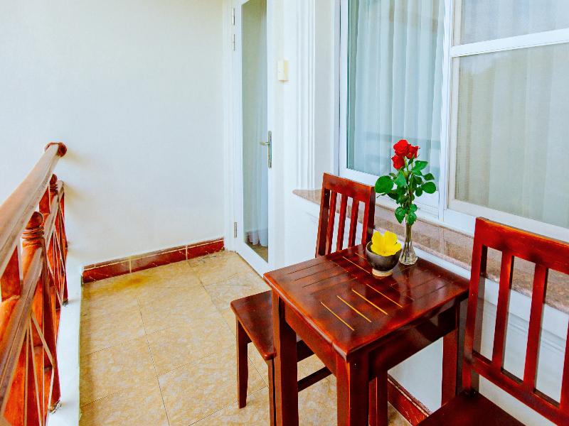 Le Aqua Resort & Spa Phan Thiet image
