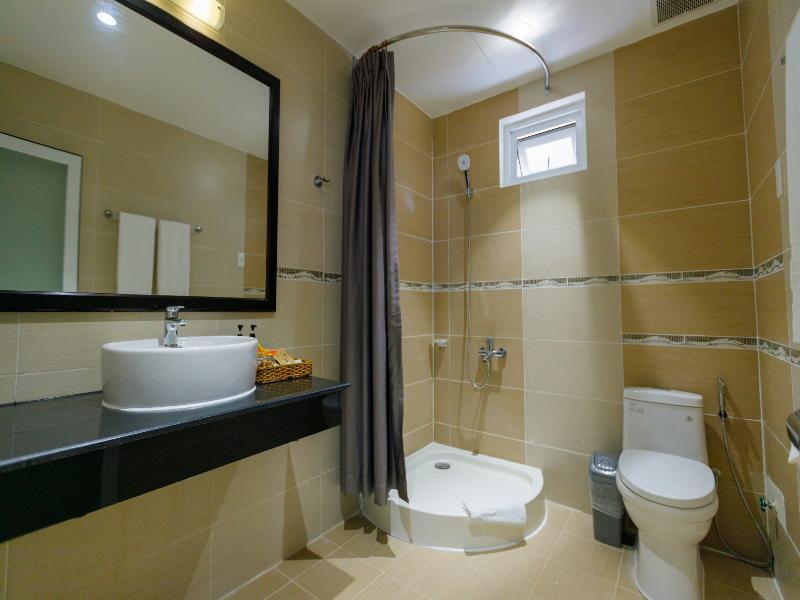 Le Aqua Resort & Spa Phan Thiet image
