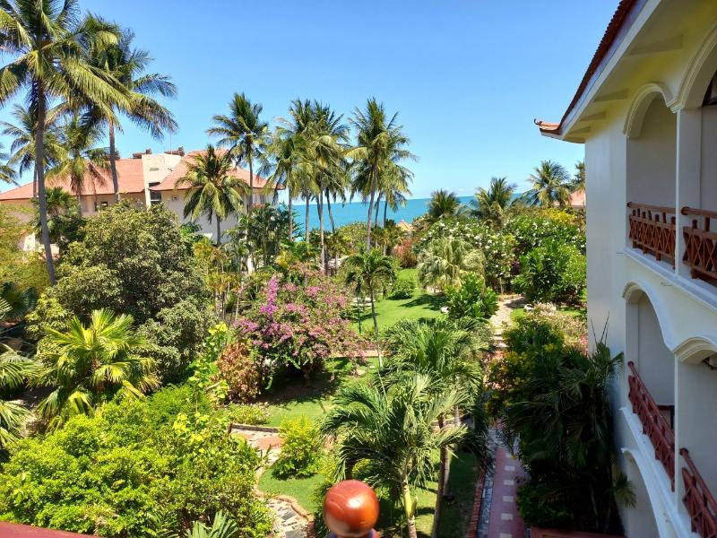 Le Aqua Resort & Spa Phan Thiet image