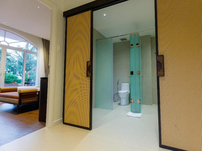 Le Aqua Resort & Spa Phan Thiet image