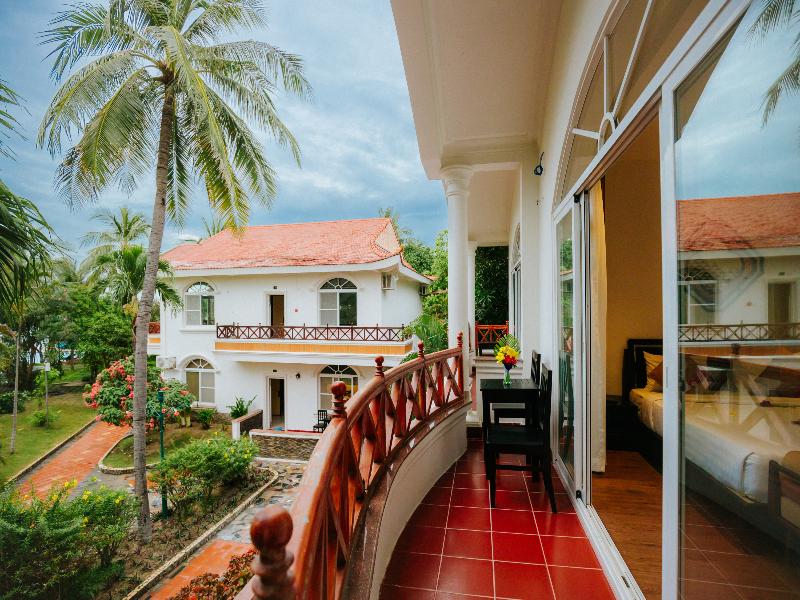 Le Aqua Resort & Spa Phan Thiet image
