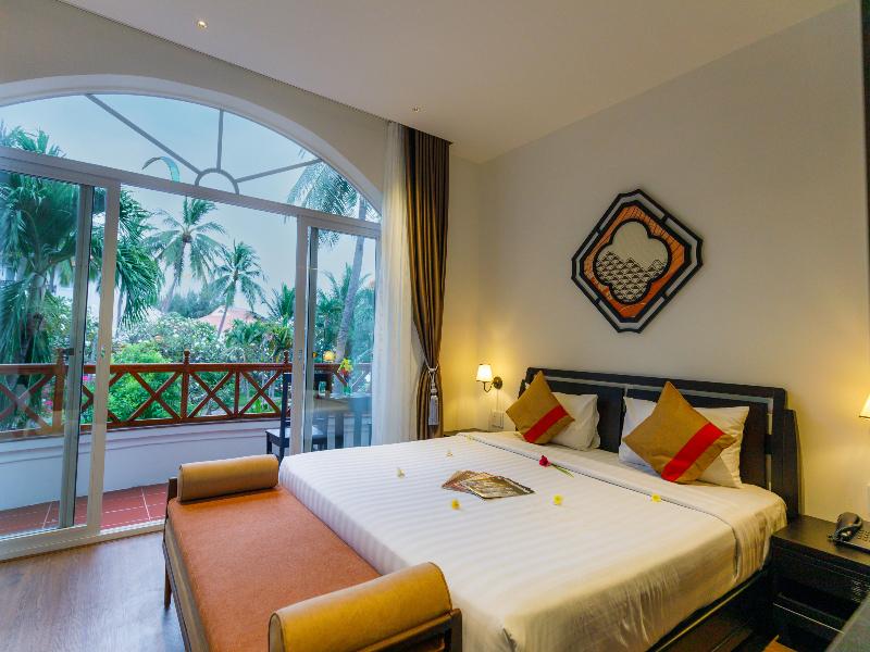 Le Aqua Resort & Spa Phan Thiet image