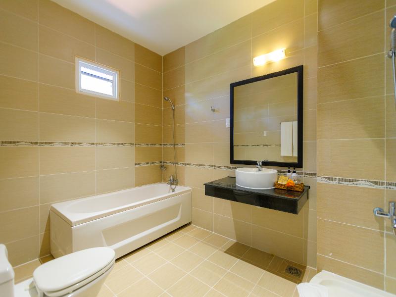Le Aqua Resort & Spa Phan Thiet image