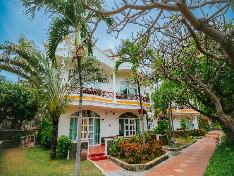 Le Aqua Resort & Spa Phan Thiet image