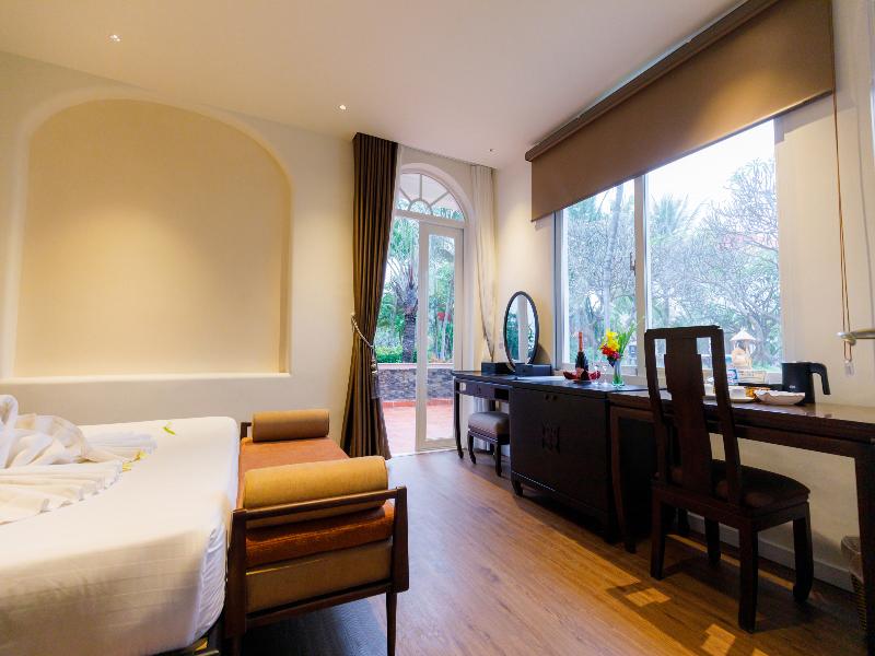 Le Aqua Resort & Spa Phan Thiet image