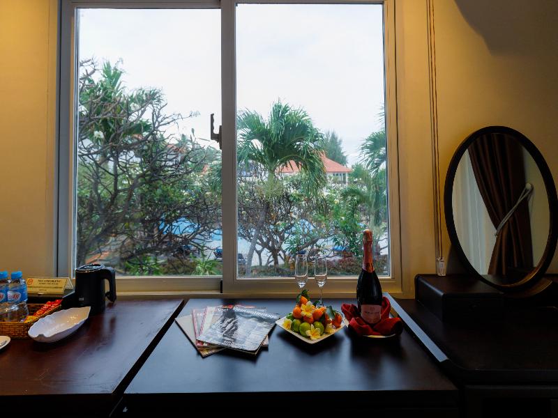 Le Aqua Resort & Spa Phan Thiet image