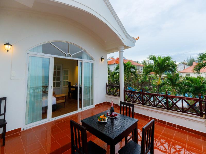 Le Aqua Resort & Spa Phan Thiet image