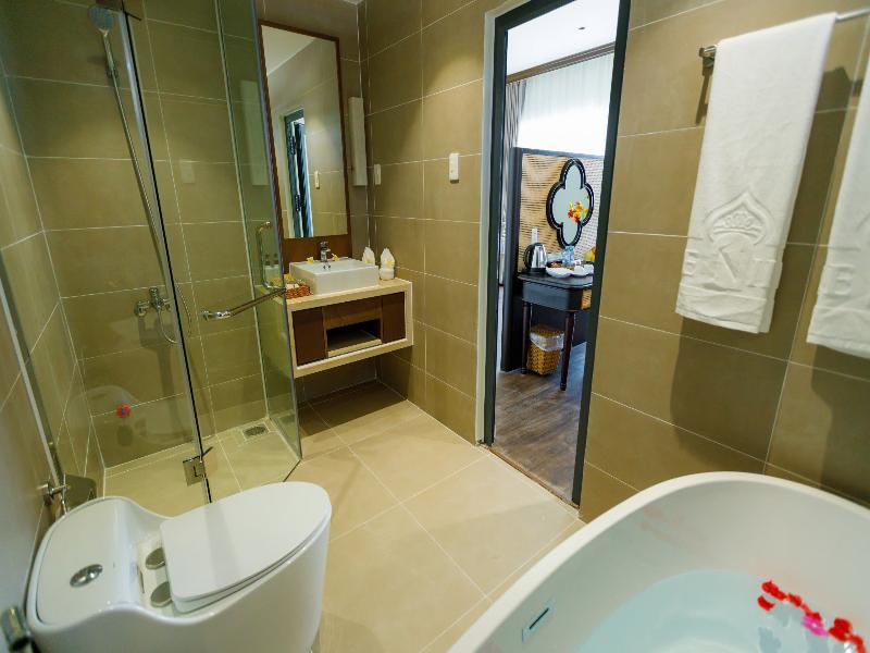Le Aqua Resort & Spa Phan Thiet image