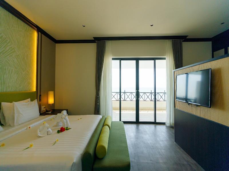 Le Aqua Resort & Spa Phan Thiet image