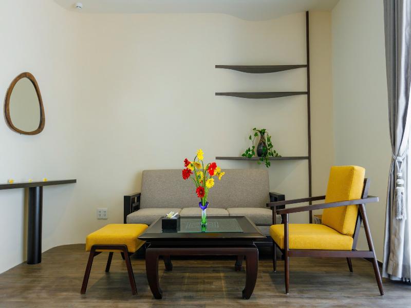 Le Aqua Resort & Spa Phan Thiet image