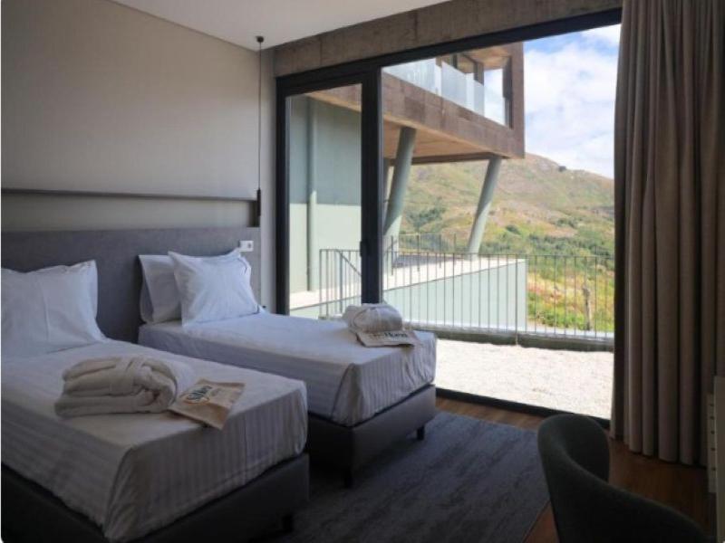 Hotel Mezio National Park image