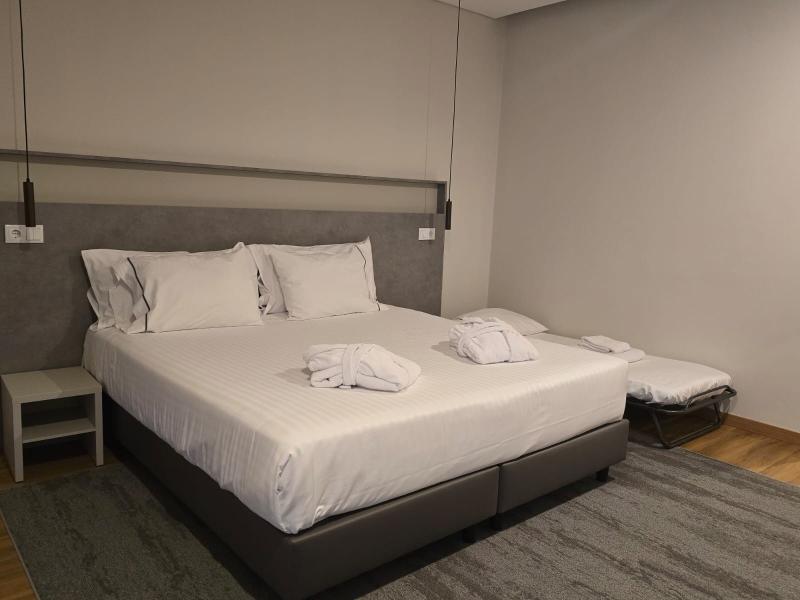Hotel Mezio National Park image
