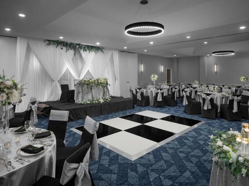 Courtyard by Marriott San Jose Airport image