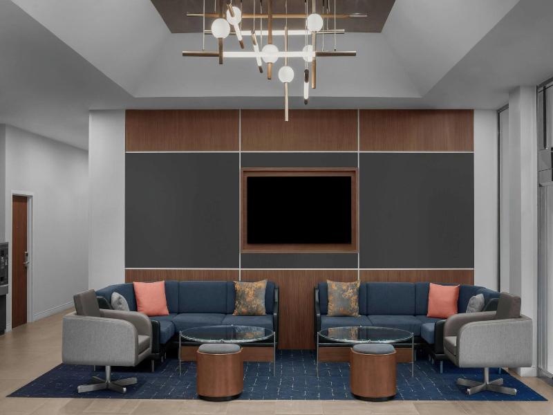 Courtyard by Marriott San Jose Airport image