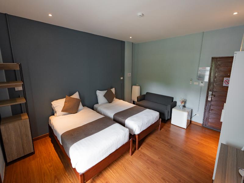 A Hotel Cozy image