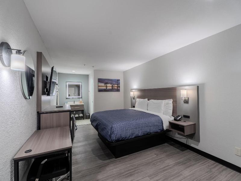 Executive Inn Of Arlington, Near At&t Stadium image