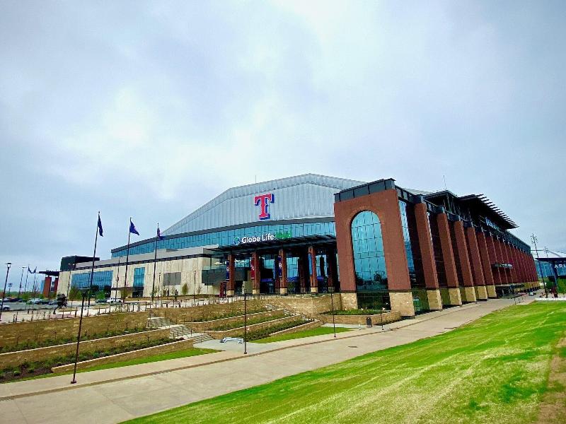 Executive Inn Of Arlington, Near At&t Stadium image