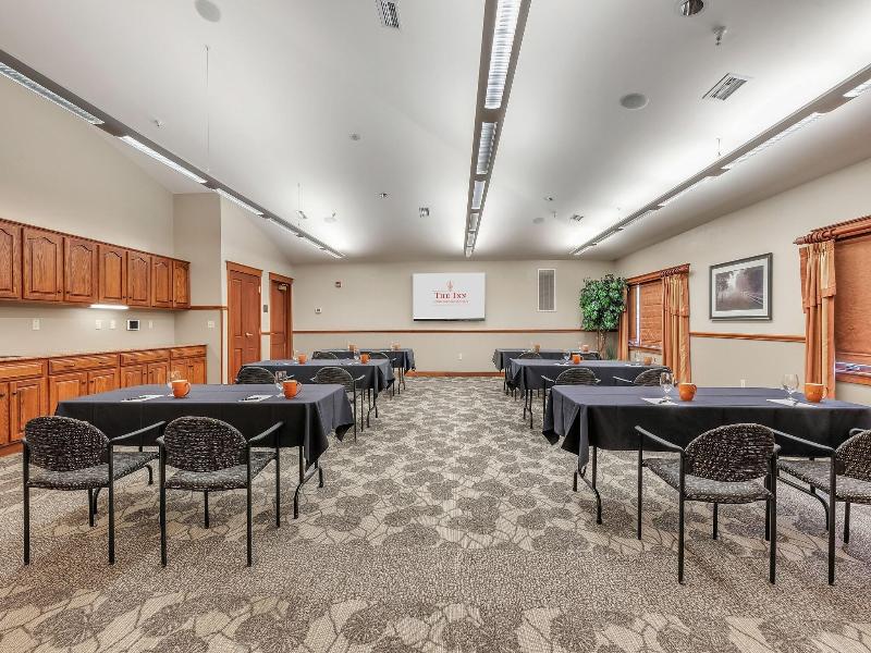 The Inn At Ohio Northern University