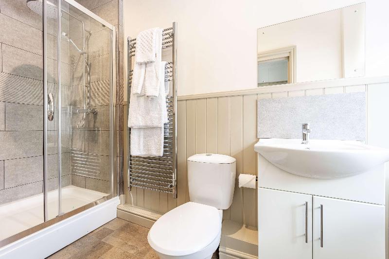 Leigh Park Country House Hotel & Vineyard, BWSC image