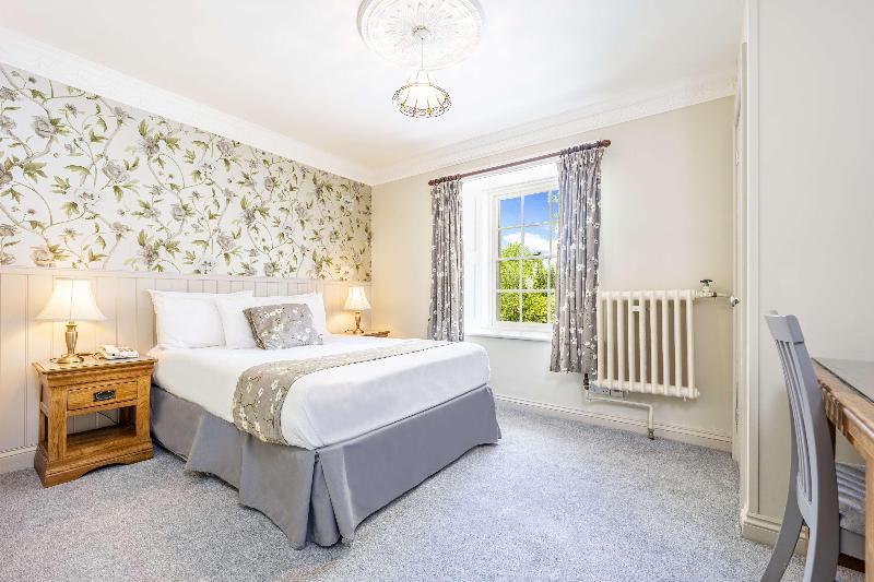 Leigh Park Country House Hotel & Vineyard, BWSC image