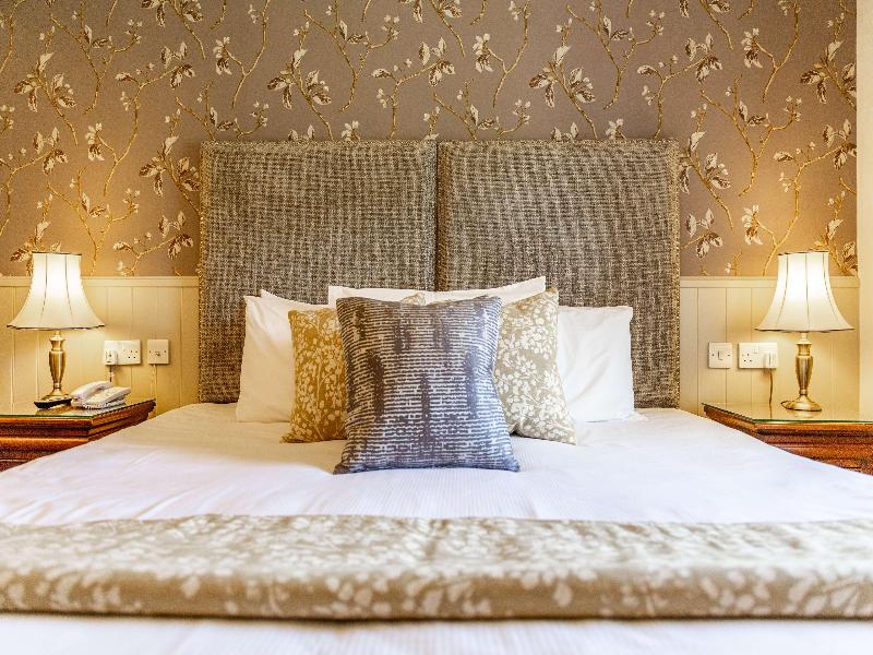 Leigh Park Country House Hotel & Vineyard, BWSC image