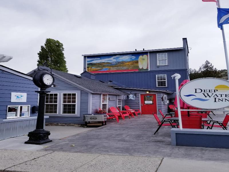 Deep Water Inn image