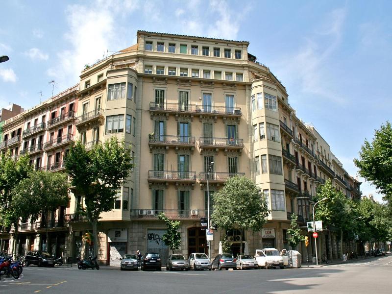 Hostal Eixample image