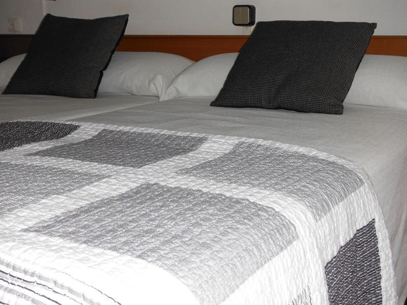 Hostal Eixample image