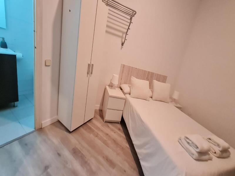 Hostal Eixample image