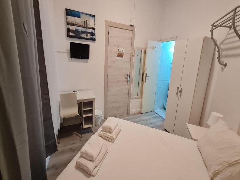 Hostal Eixample image