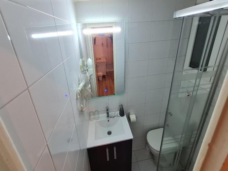Hostal Eixample image