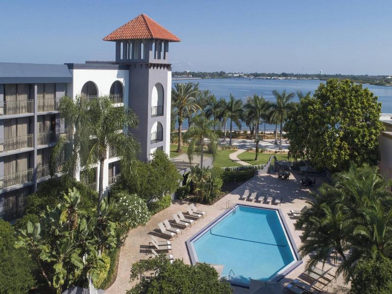Courtyard Bradenton Sarasota/Riverfront image