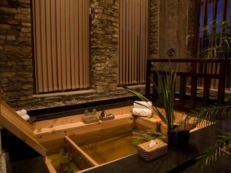 Terma Linca Resort And Spa image