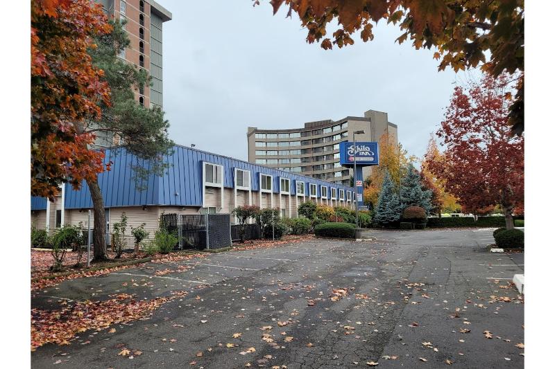 District Hotel By Oyo Portland Convention Center image