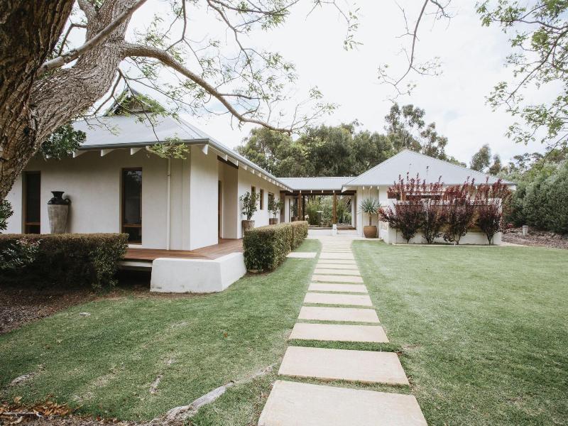 Yallingup Villas