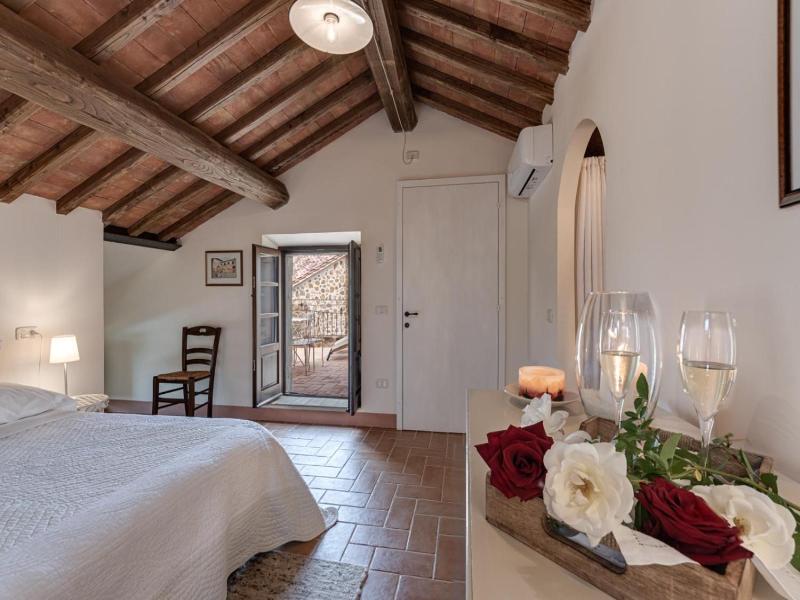 Castel Brunello image