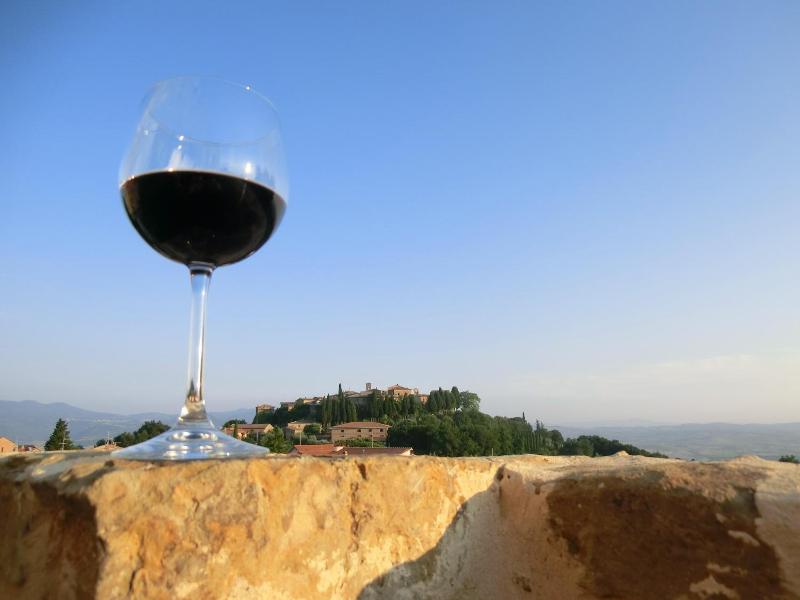 Castel Brunello image
