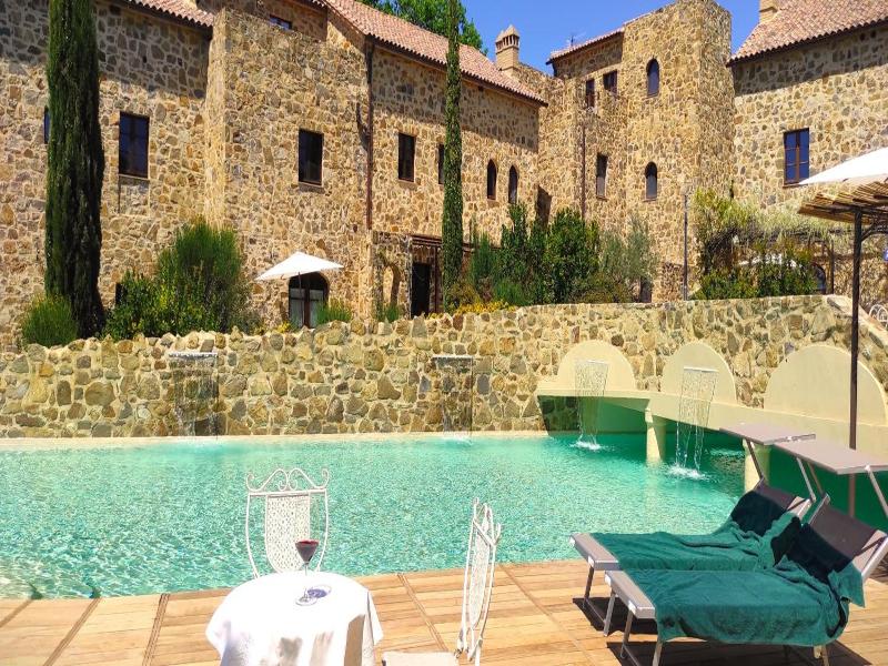 Castel Brunello image
